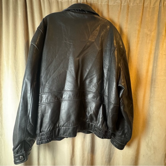 Danier Classic Black Leather Bomber Zip Jacket Thick Lined Vintage Moto 90s - Picture 10 of 16